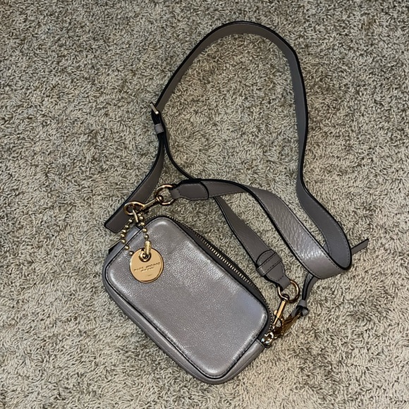 Marc by Marc Jacobs Crossbody - Picture 1 of 3